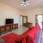 4 Bedroom Amazing In Nyaraló Cortona