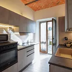 4 Bedroom Amazing In Nyaraló