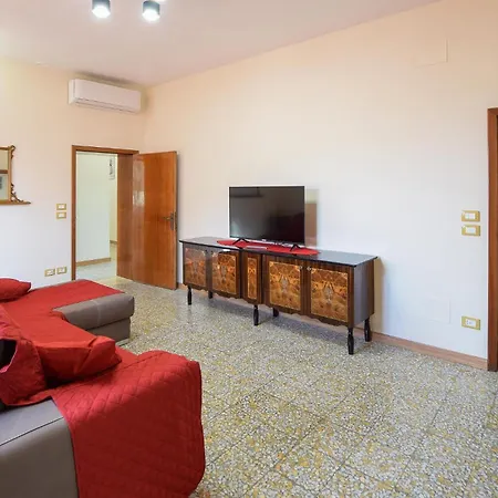 Nyaraló 4 Bedroom Amazing In *