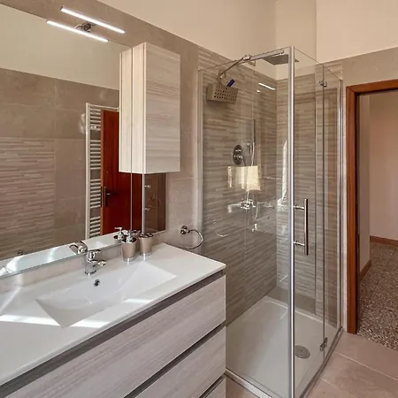 Holiday home 4 Bedroom Amazing In